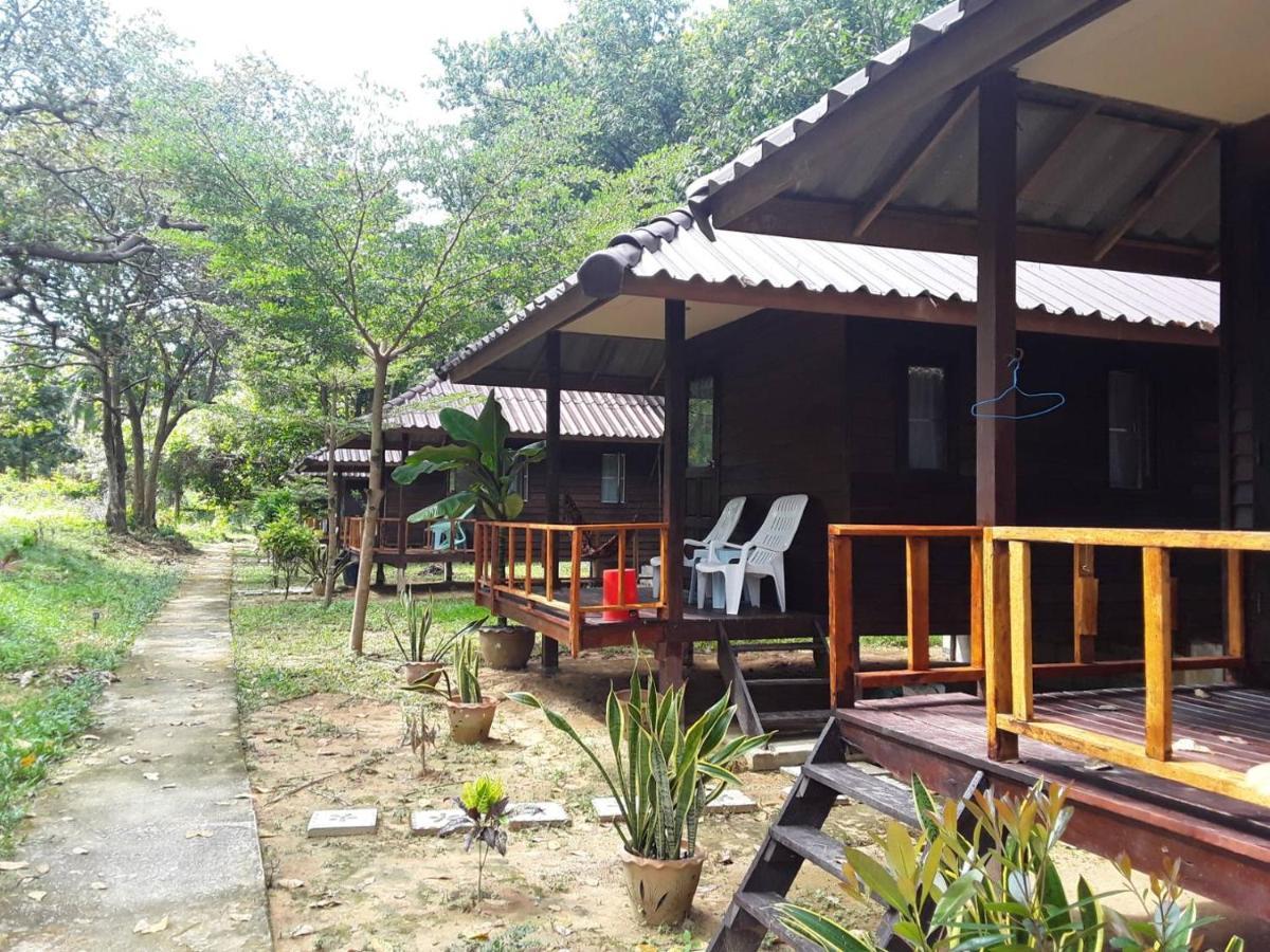 Eco Bungalow Koh Phayam Esterno foto