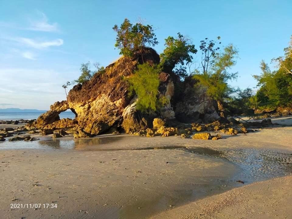 Eco Bungalow Koh Phayam Esterno foto