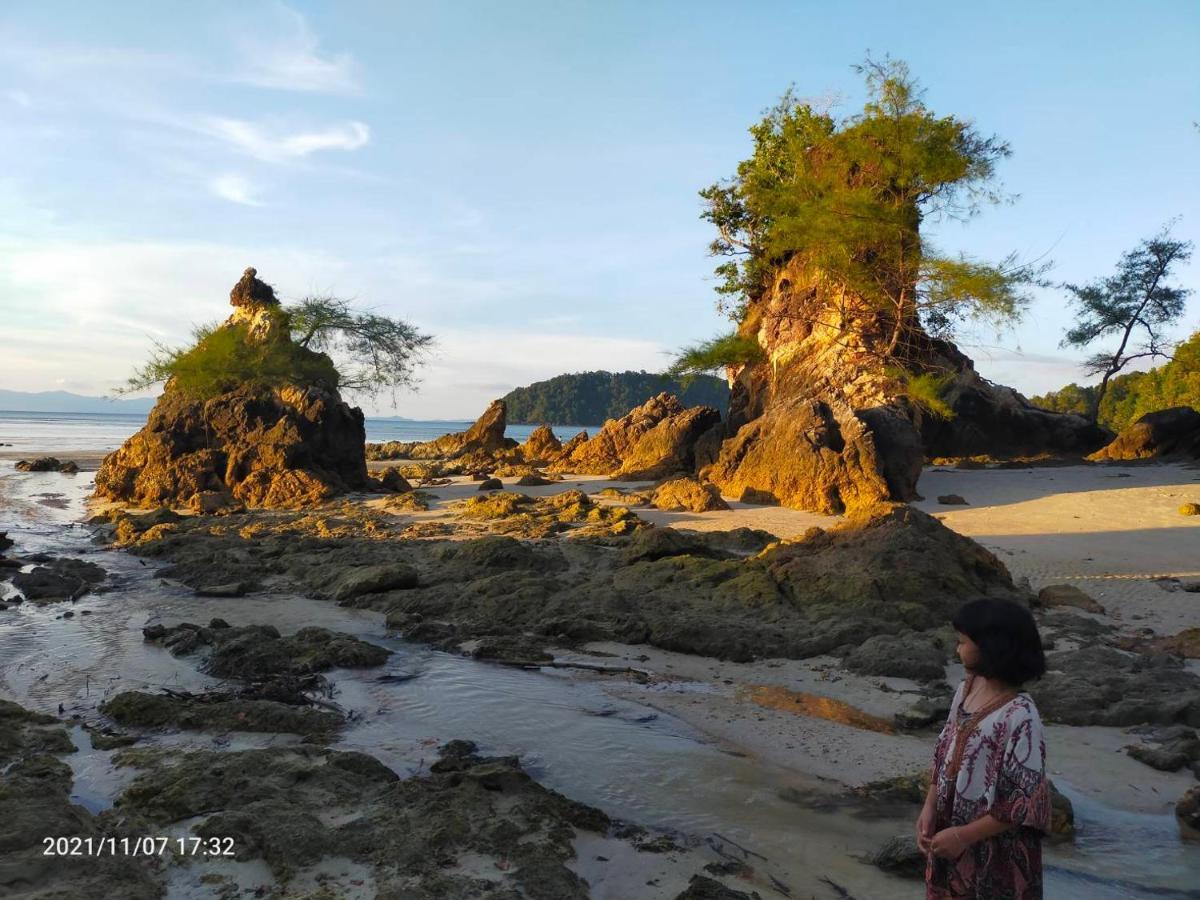 Eco Bungalow Koh Phayam Esterno foto